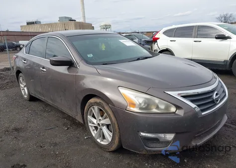 2015 Nissan Altima 2.5/2.5 S/2.5 Sl/2.5 Sv из США, поврежденный, VIN 1N4AL3AP1FN400210